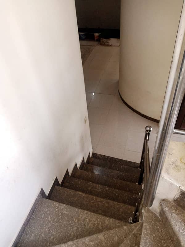 10 Marla House For Sale In Paragon City Lahore 13