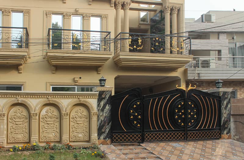 Double Pair Duplex 10 Marla Brand New House For Sale In Johar Town Gas Meter Installed 1