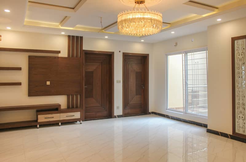 Double Pair Duplex 10 Marla Brand New House For Sale In Johar Town Gas Meter Installed 43