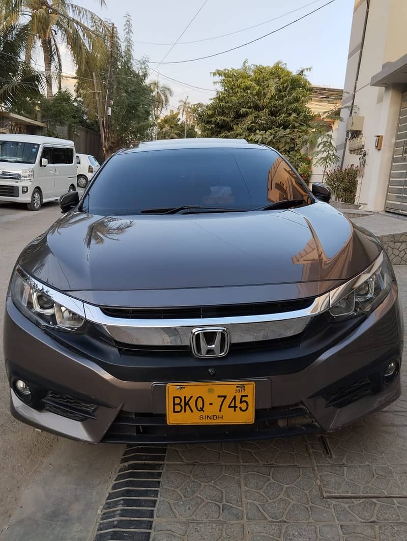 Honda Civic Oriel 1.8 i-VTEC CVT 2017 Model Excellent Condition 5