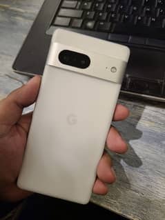 Google Pixel 7 white colour