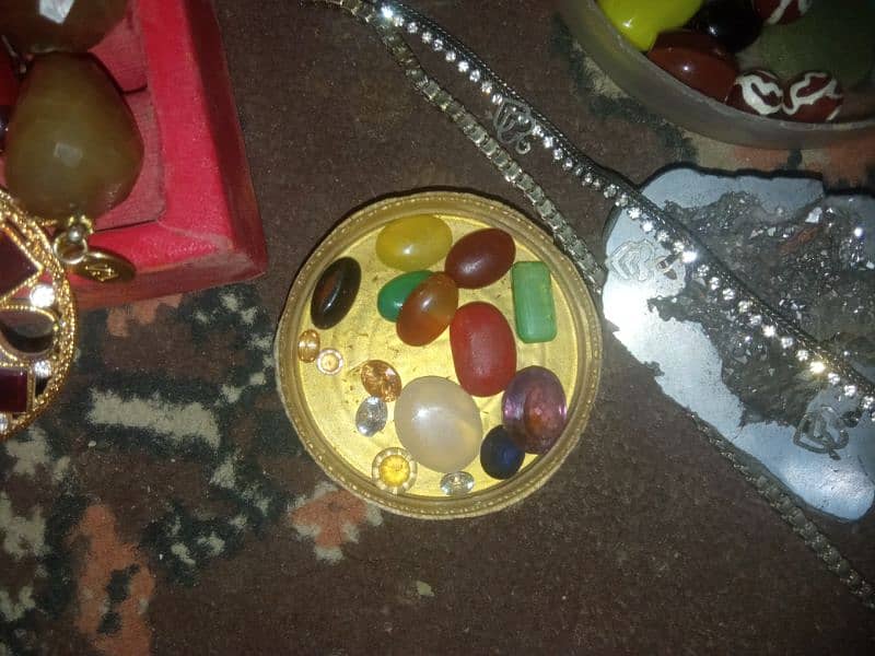 sub saman sale krna hain real gems stones 9