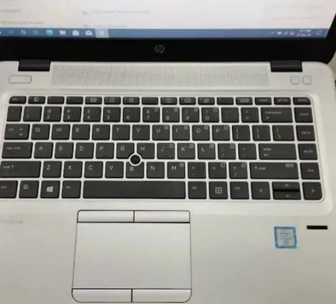 HP Elite Book 840 G4 3