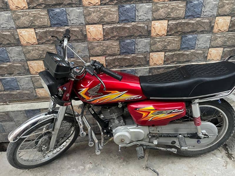 honda 125 model 2021 excellent condition 3