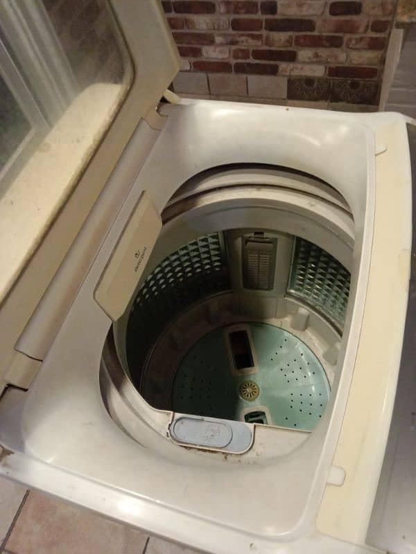 Samsung Fully Automatic Washing Machine 1