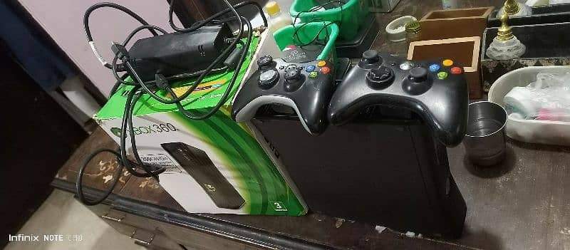 Xbox360 250GB 2