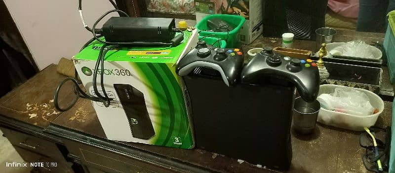 Xbox360 250GB 3