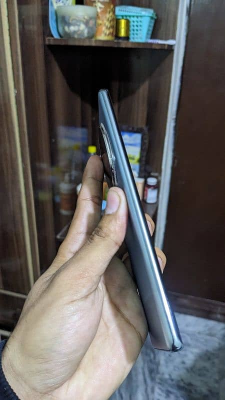 Infinix zero 40 (03094106408) call DM 7