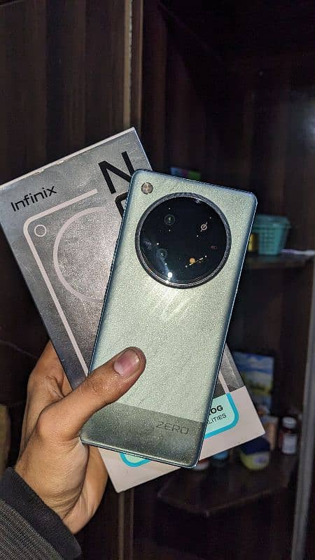 Infinix zero 40 (03094106408) call DM 9