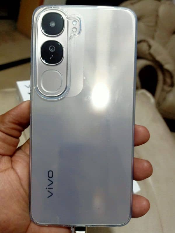 Vivo  y 200. 1