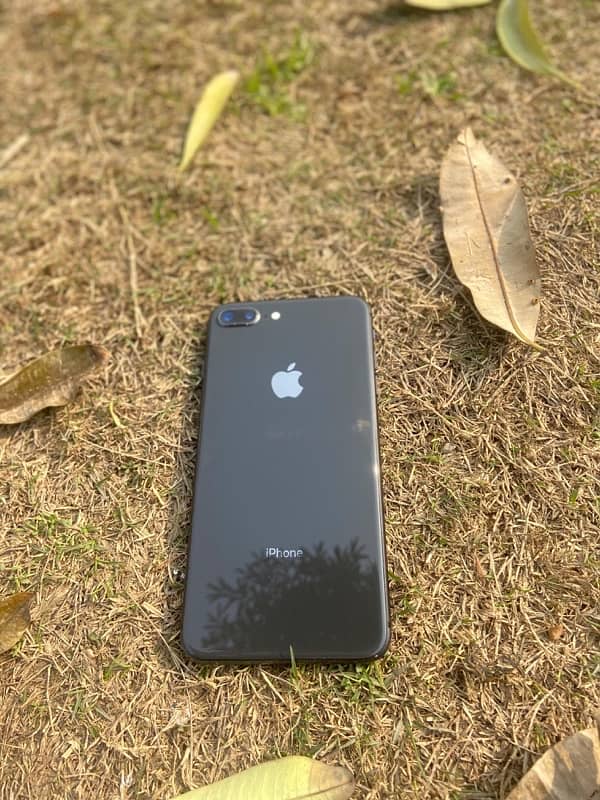 selling my iphone 8plus 4