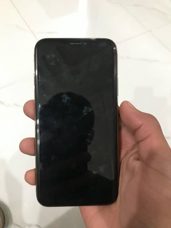 Iphone xs urgent sale 5