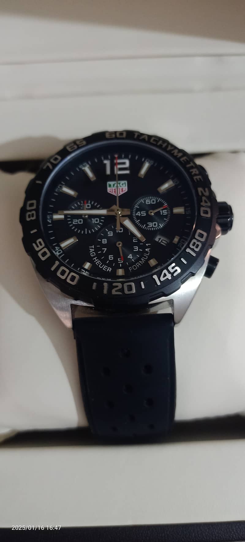 TAG HEUER FORMULA 1 CAZ1010. FT8024 4