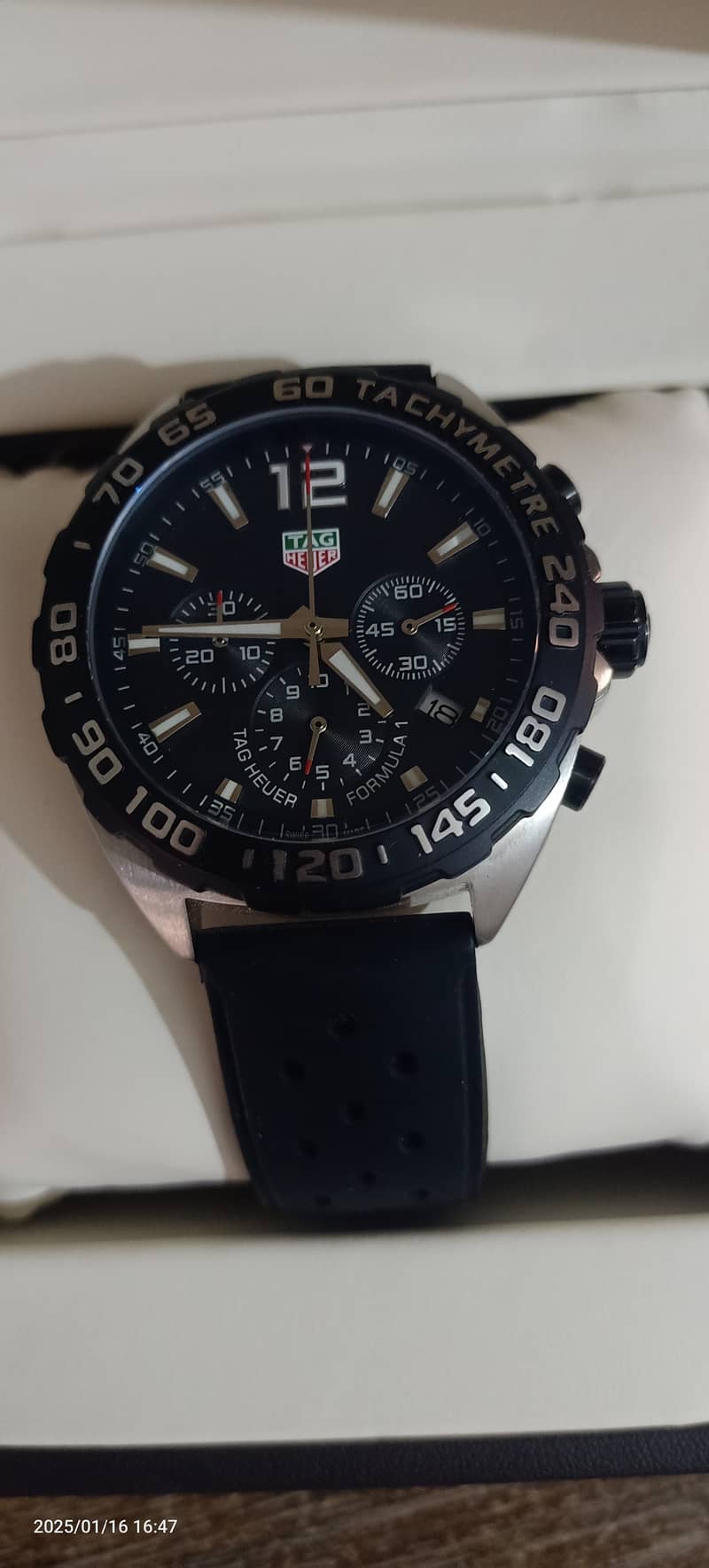 TAG HEUER FORMULA 1 CAZ1010. FT8024 5