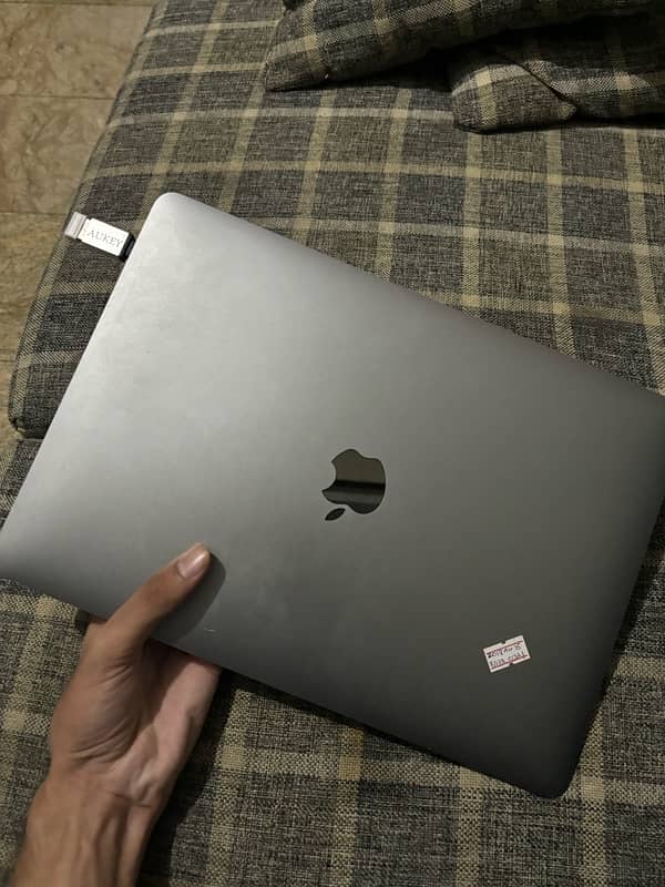 macbook air 2018 2