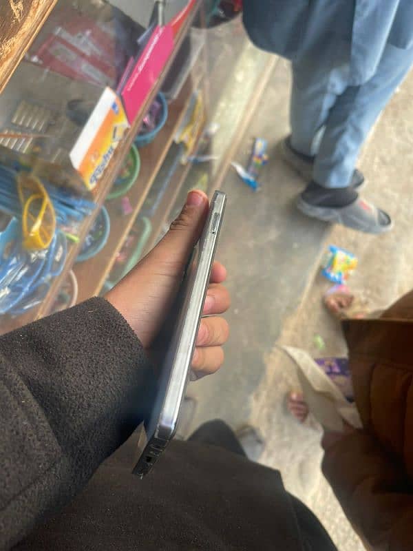 tecno camon 20 . . . . . 8 month used   8+5/256 GB  screen fingerprint 3