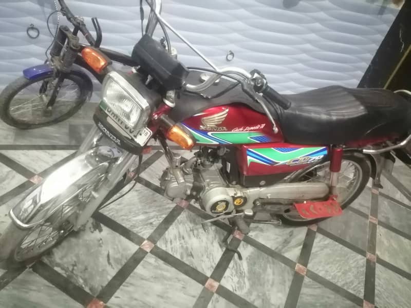 Honda cd70 11