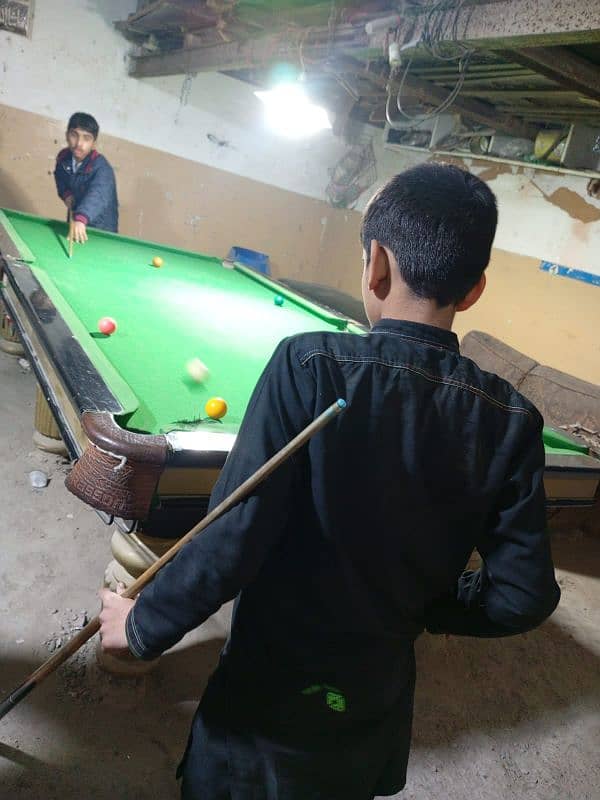 1 Snooker table and 2 football game 1