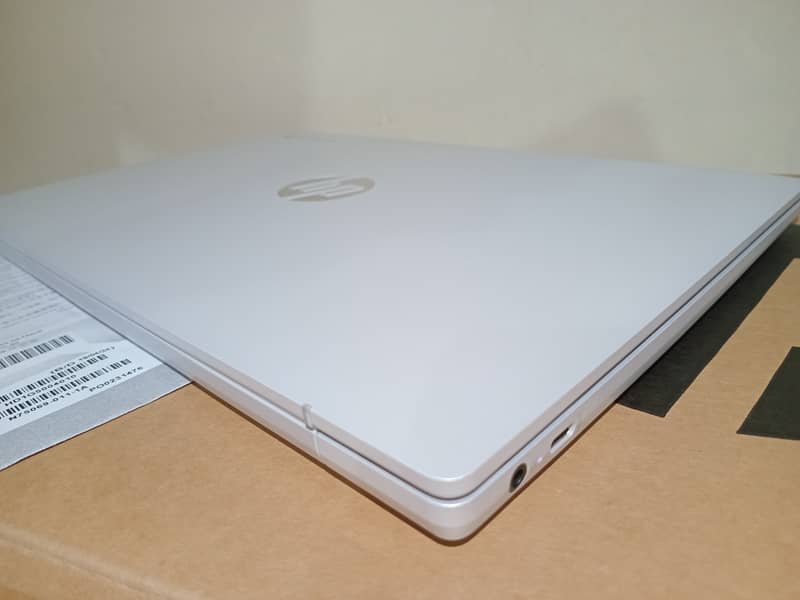 HP Chromebook 14 | 14a-nf0005TU | 14" HD | 13th Gen 1