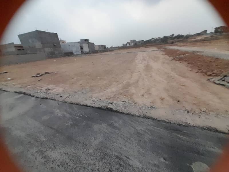 5 Marla Residential Plot For Sale In Dhamyal 10