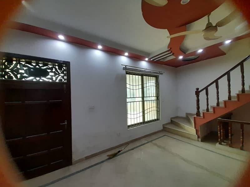 Stunning 12 Marla House Available For Sale In Gulshan e iqbal 8