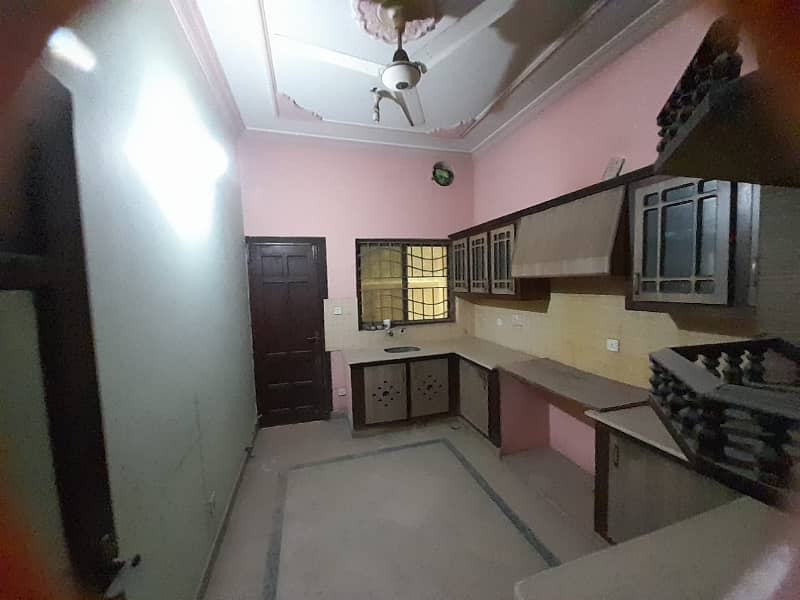 Stunning 12 Marla House Available For Sale In Gulshan e iqbal 40