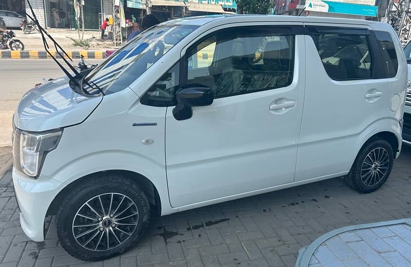 Suzuki Wagon R hybrid 8