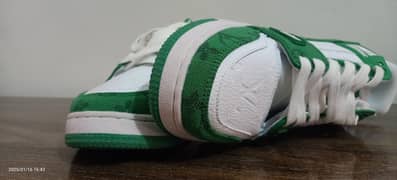 Louis Vuitton Green Mens Sneakers Shoes - Limited Edition