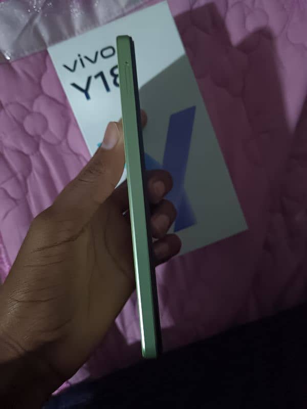 vivo y18 2