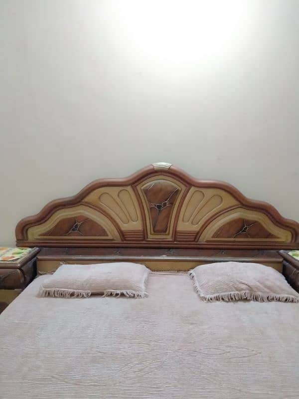 wooden bed king size 4