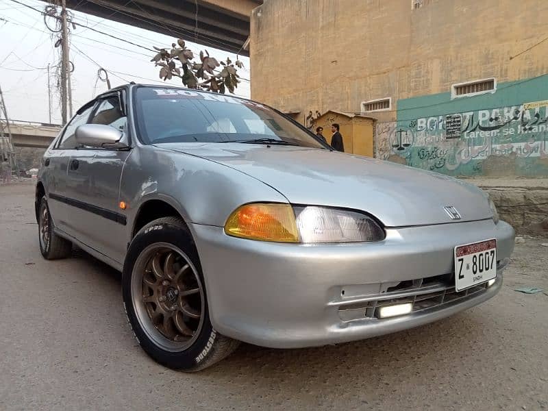 Honda Civic EXi 1995 3