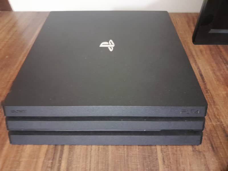 PS4 Pro 1TB New Condition + 6 Games With All Original Accessories 2