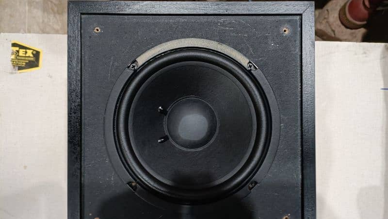 Yamaha YST-SW215 Subwoofer imported Good Condition (Used) 9