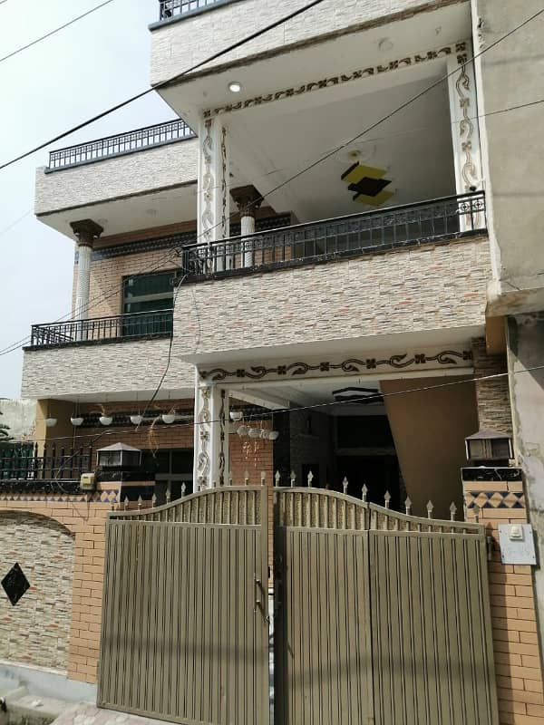 1.5 Storey House Shah Wali Colony 0