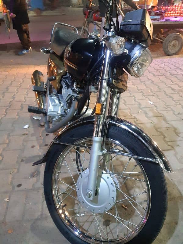 honda 125 self start sale all docomints hai koi masla nhi hai bike me 0