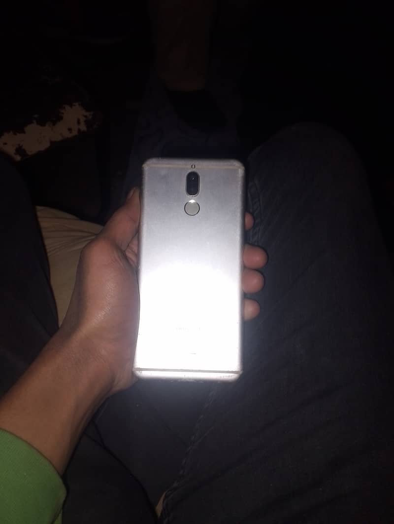 Huawei Mate 10 lite 4 64 without Box Exchange Possible 6