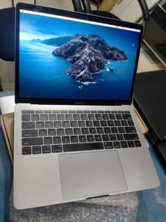 Apple  Macbook Pro 2017  13" Intel Core i5  8GB / 128GB