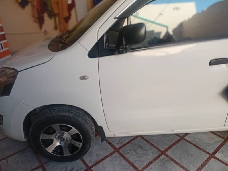 Suzuki Wagon R 2017 3