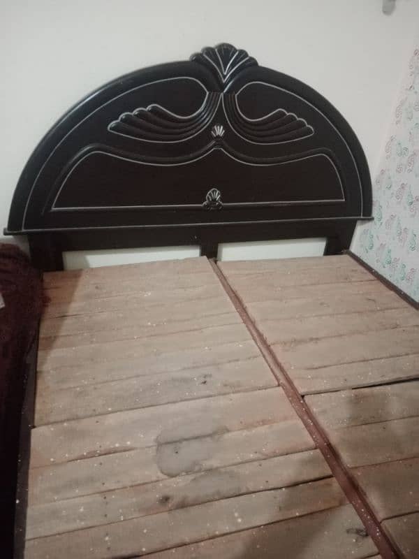 double wooden bed 1