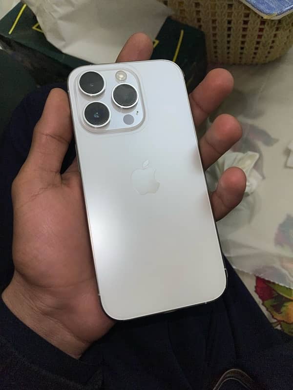 Iphone 14 pro 1