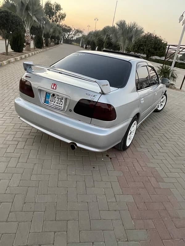 Honda Civic VTi 2000 7