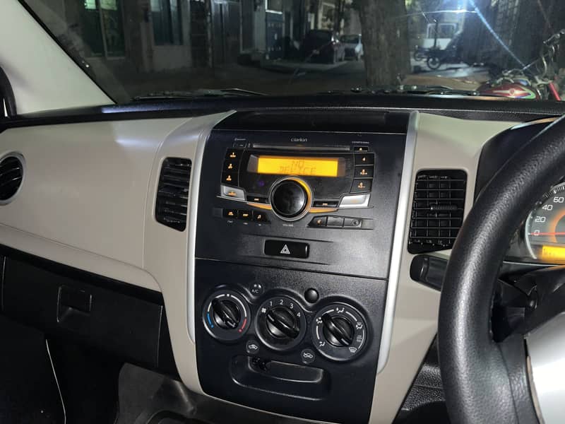 Suzuki Wagon R 2019 4