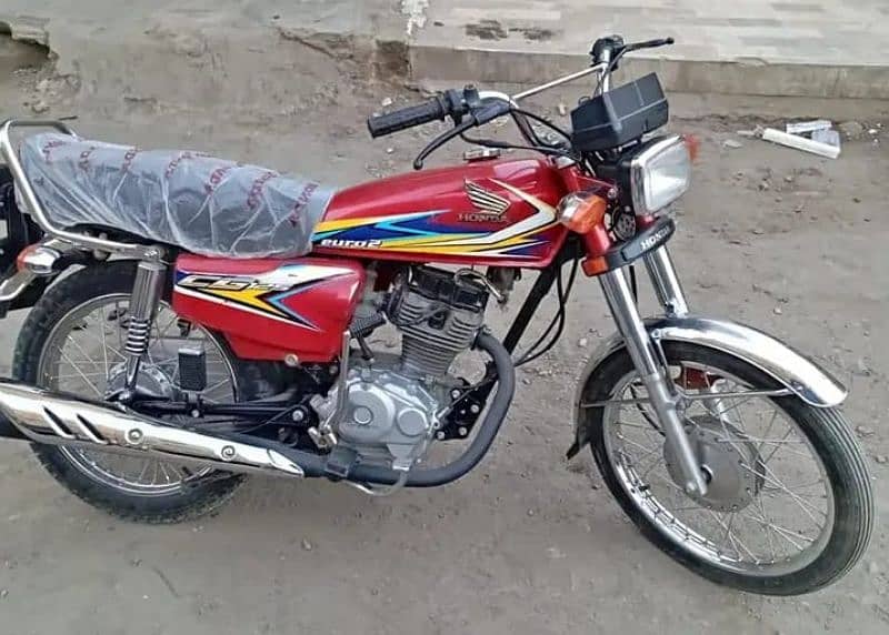 Honda 125 CG urgent sale WhatsApp number 0327*7559*168 1