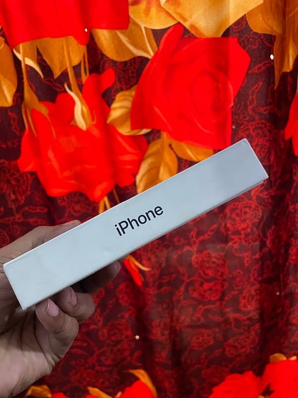 I Phone 12 factory unlock 128GB Blue 9