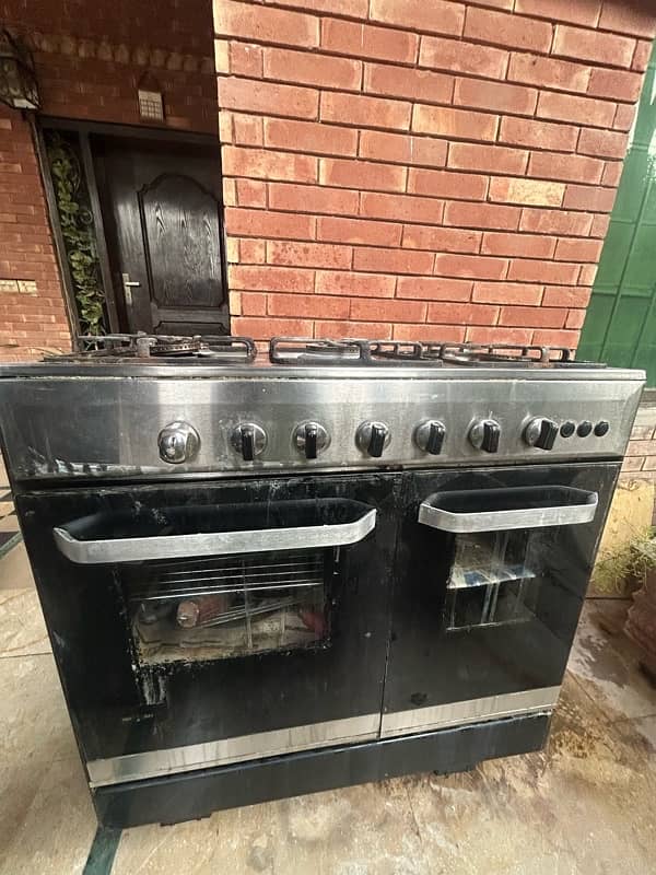 Gas Stove 5 Burner and Oven 3