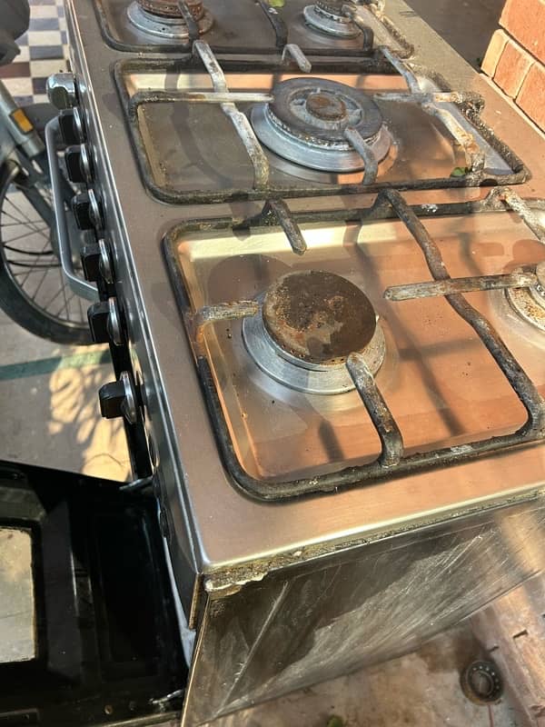 Gas Stove 5 Burner and Oven 7