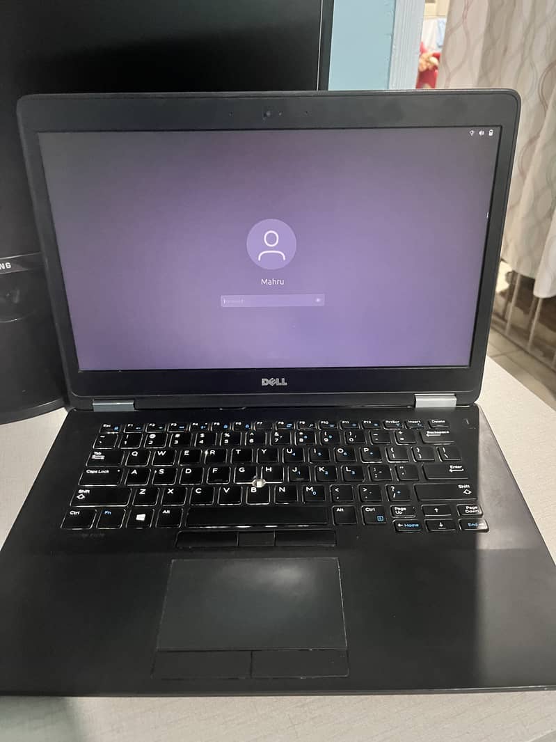 Dell laptop 8GB 0