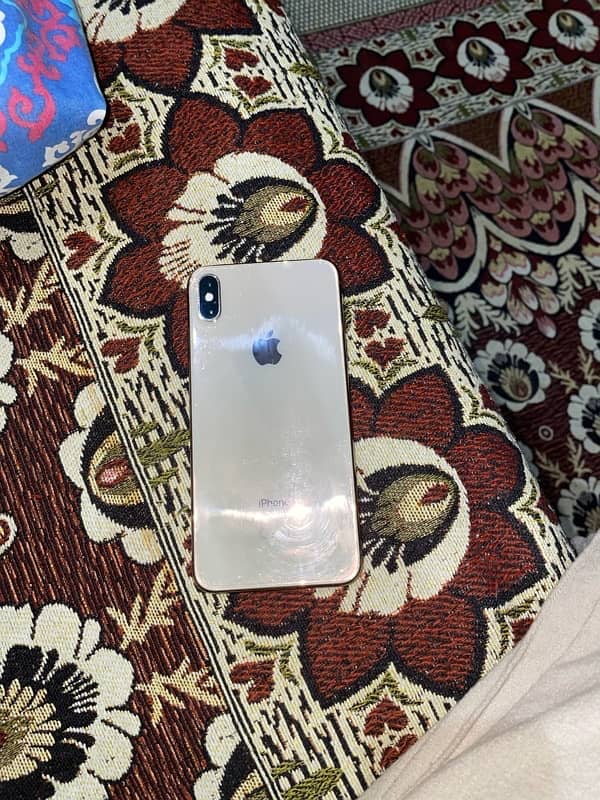 iphone xs max 2