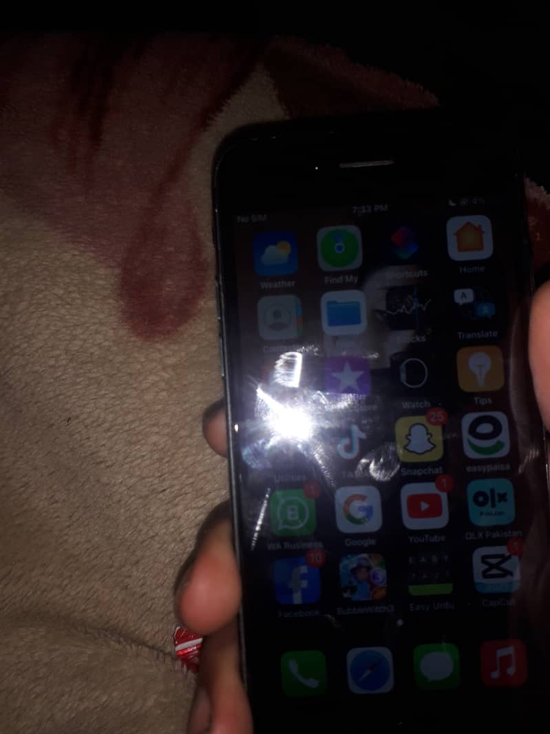 urgent sale 7 iPhone 3