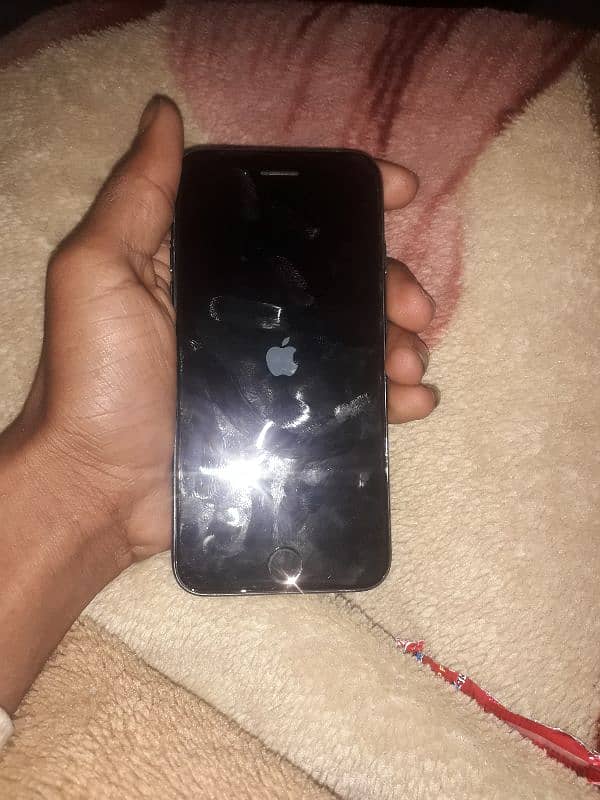 urgent sale 7 iPhone 4